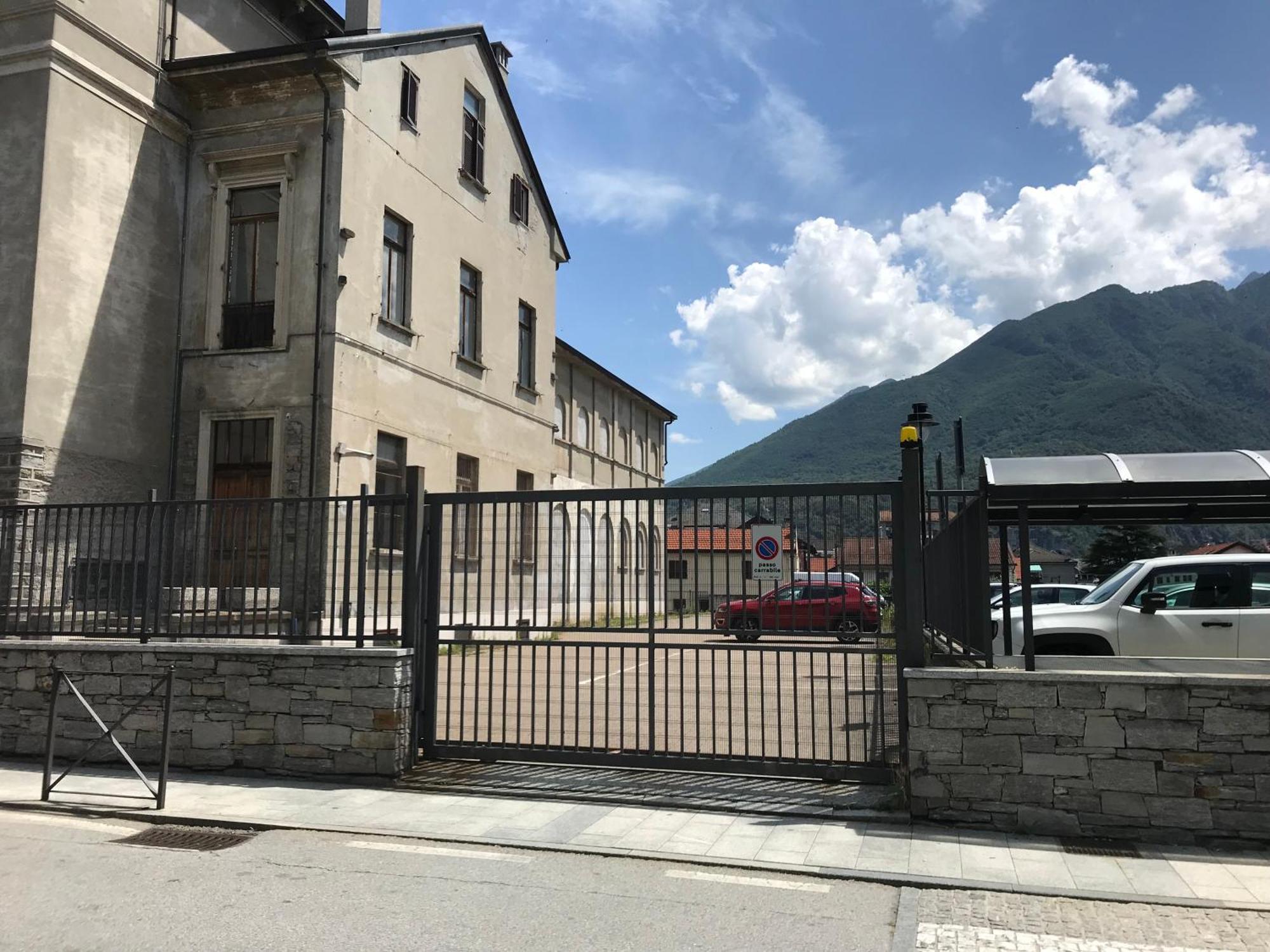 Antica Dimora Del Mercato Domodossola Exterior photo